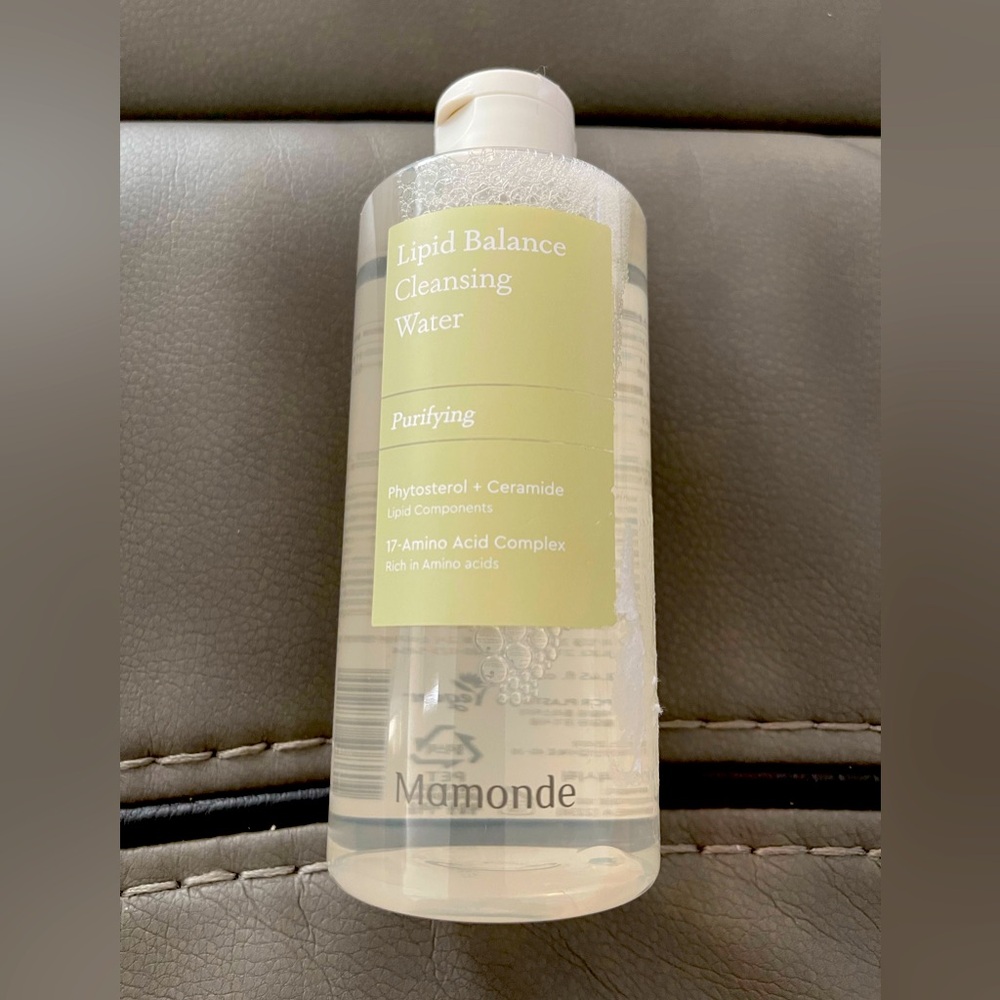 Mamonde Lipid Balance Cleansing Water